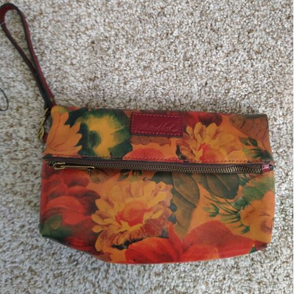 Patricia Nash Valerie Floral Leather Wristlet Clutch - Picture 3 of 15